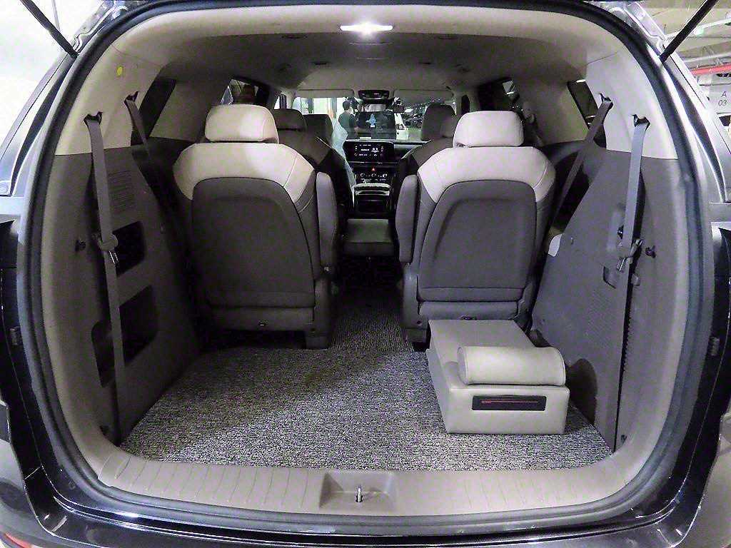 KIA Carnival 2021 Gris - Importación desde Corea - HF Imports Iquique - Foto 17