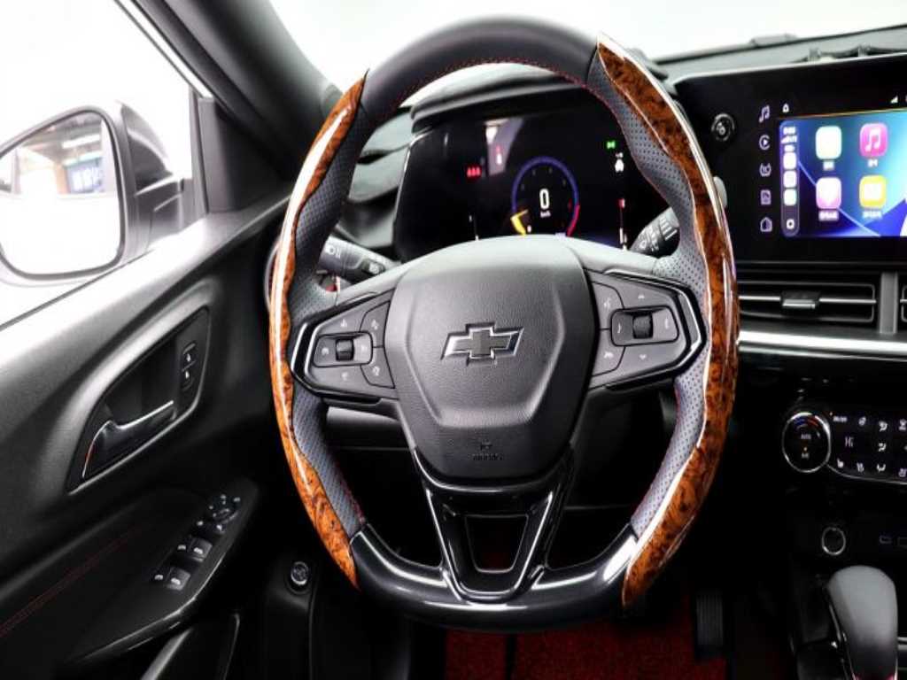 Chevrolet Trax - Vista 9