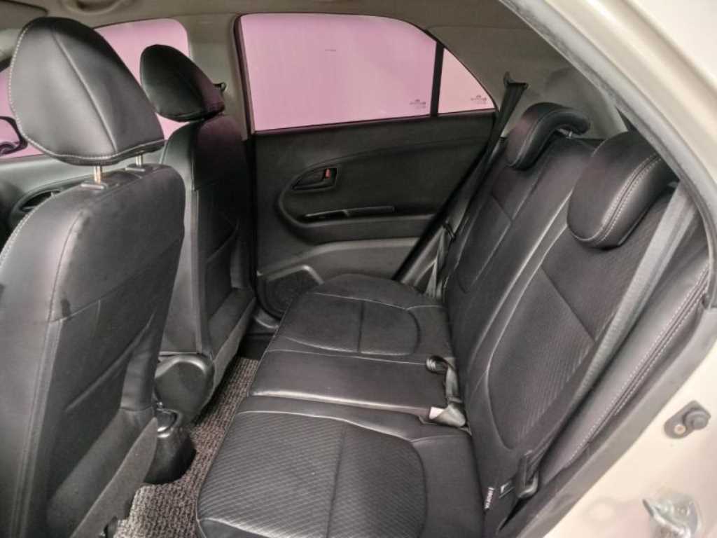 KIA Morning - Vista 8