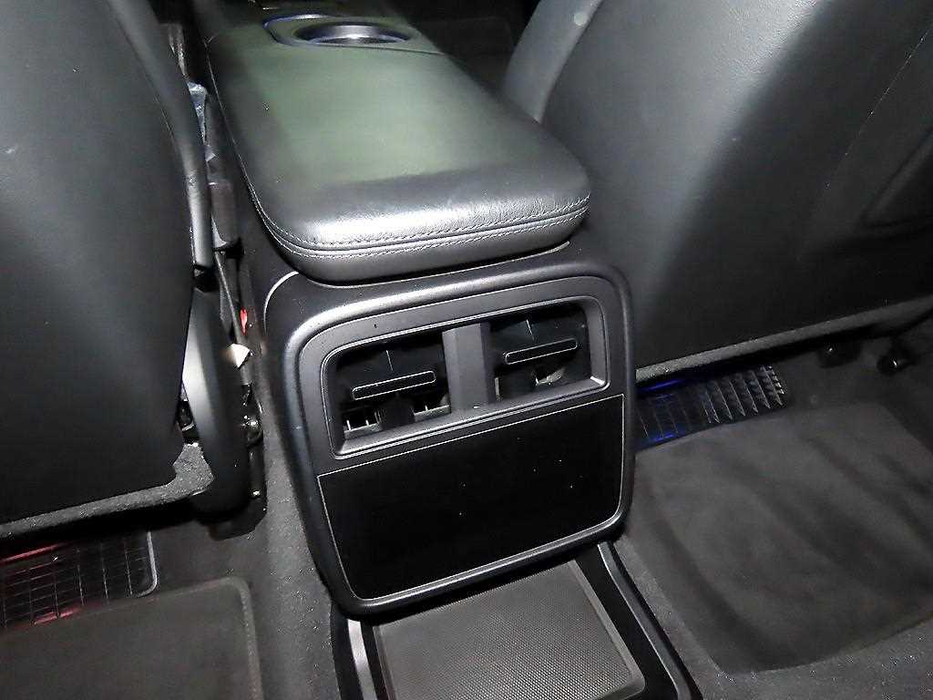 Porsche Taycan 2020 - Importación desde Corea - HF Imports Iquique - Foto 16