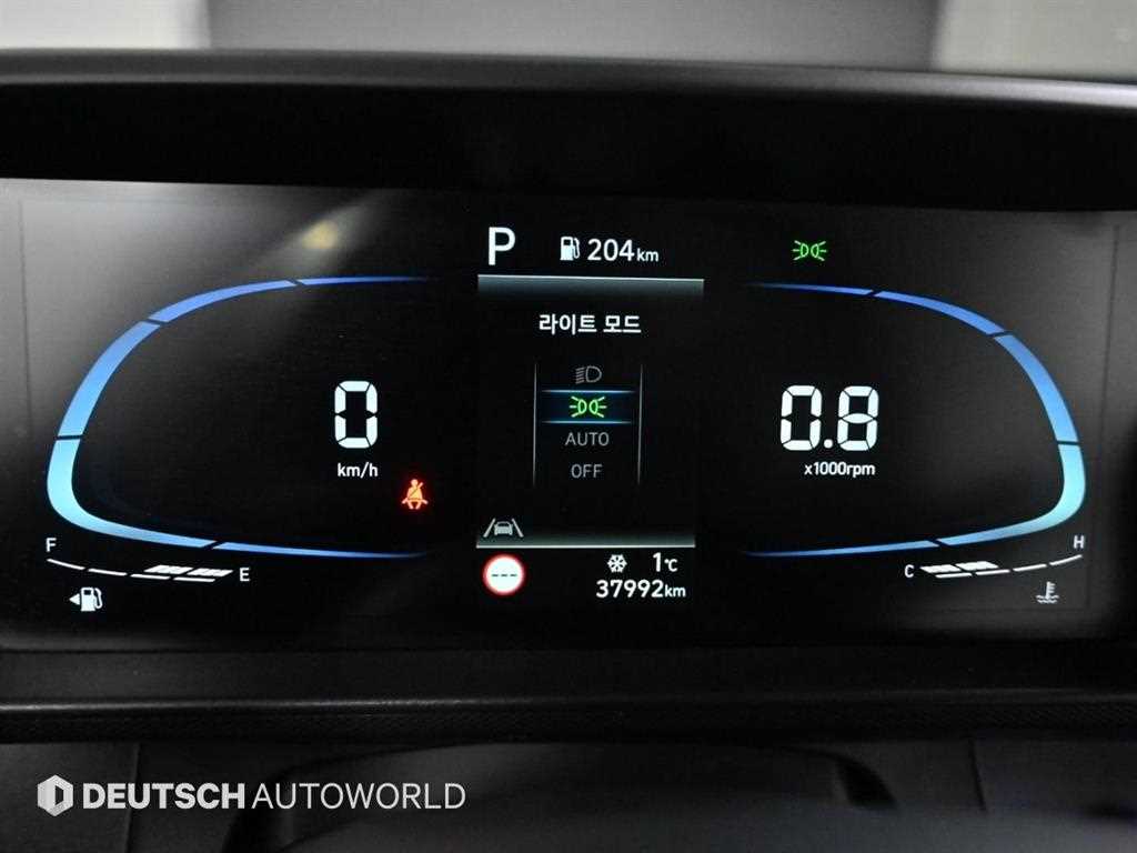 HYUNDAI Casper - Vista 8