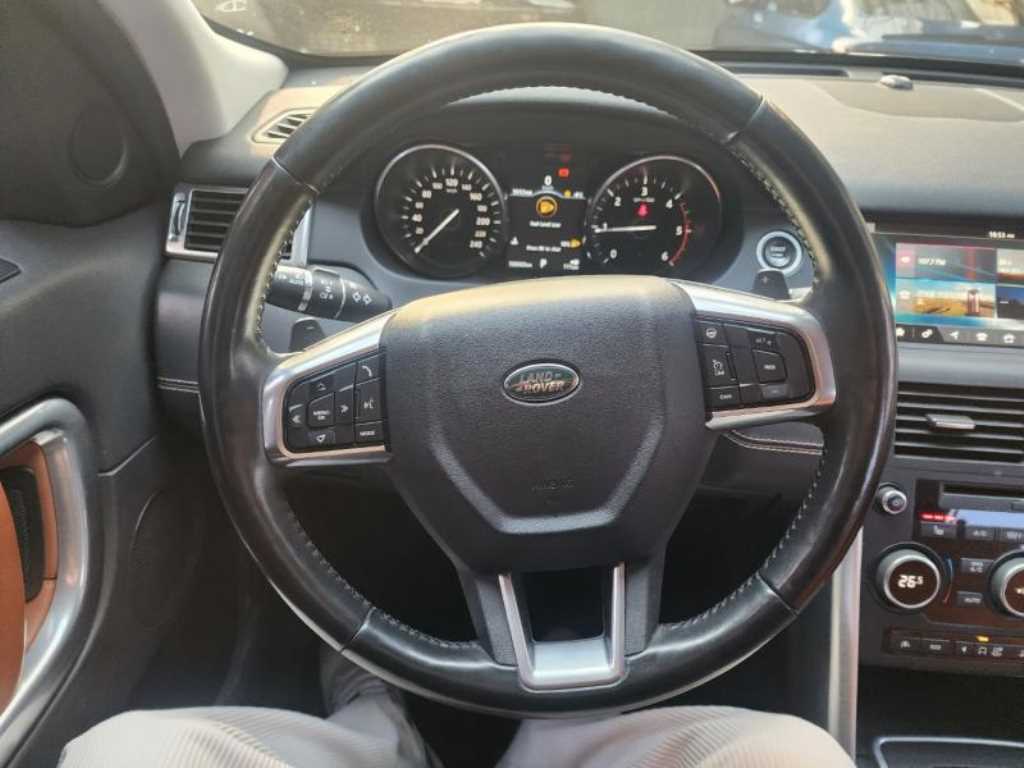 Land Rover Discovery Sports - Vista 11