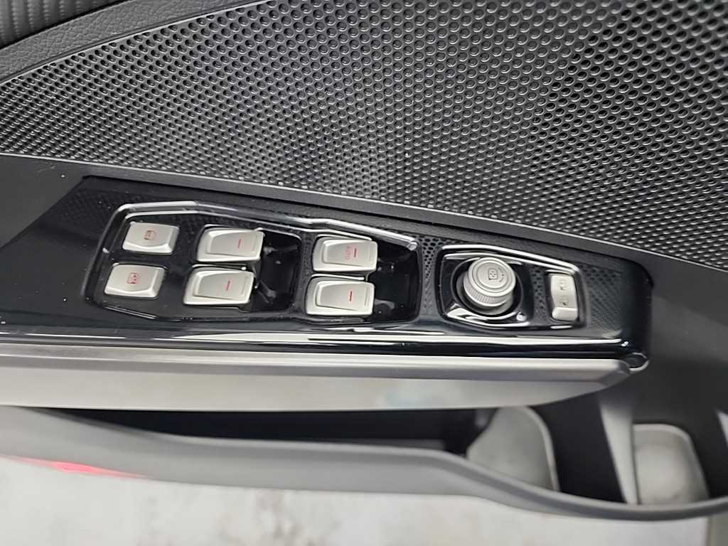 Ssangyong Tivoli 2019 Azul - Importación desde Corea - HF Imports Iquique - Foto 13