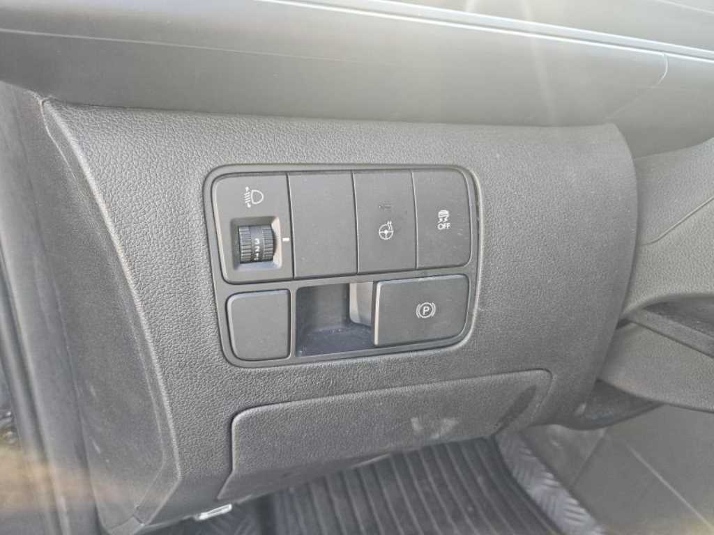 HYUNDAI Staria - Vista 8