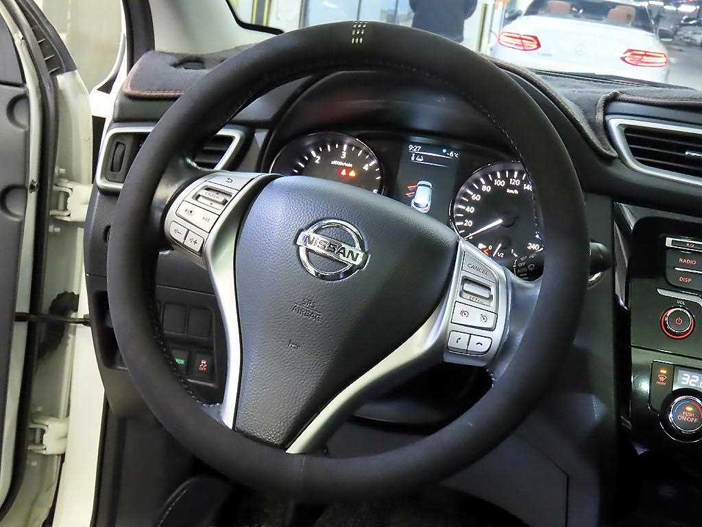 Nissan Cashkai - Vista 8