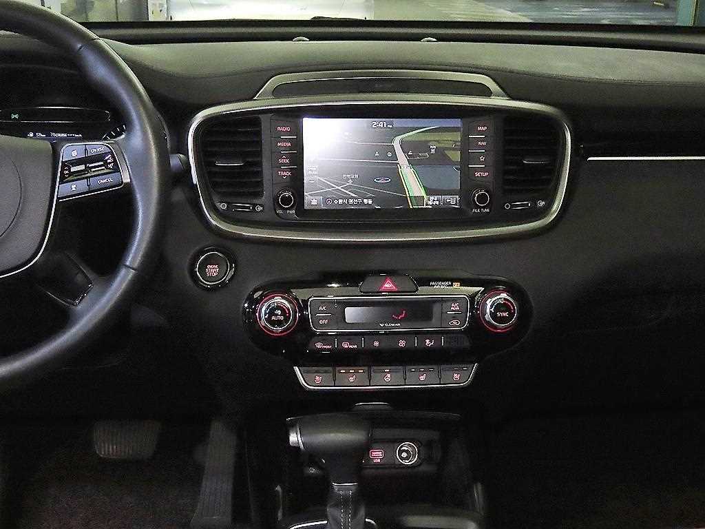 KIA Sorento - Vista 11