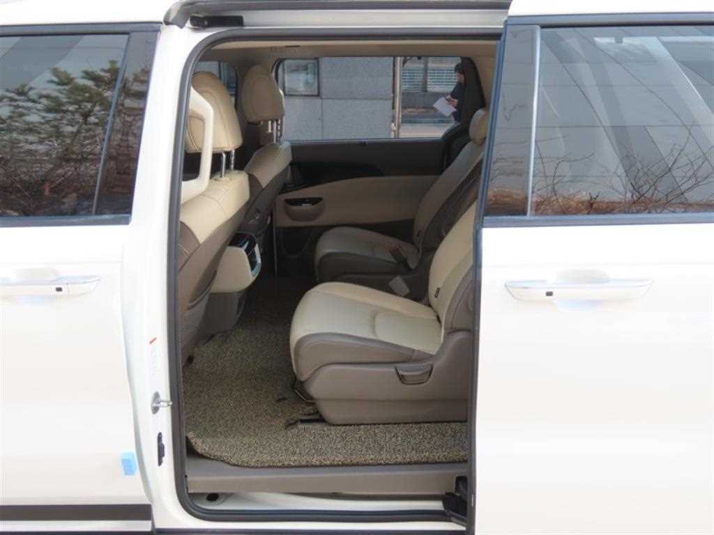 KIA Carnival 2021 - Importación desde Corea - HF Imports Iquique - Foto 14