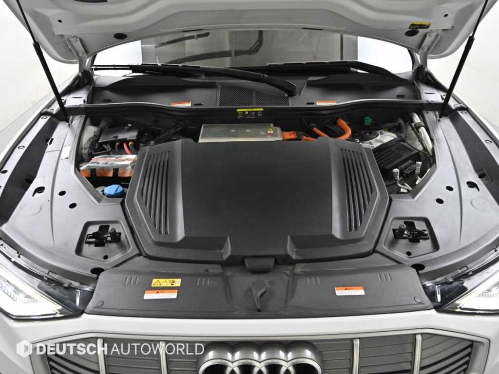 Audi e-Tron - Vista 7