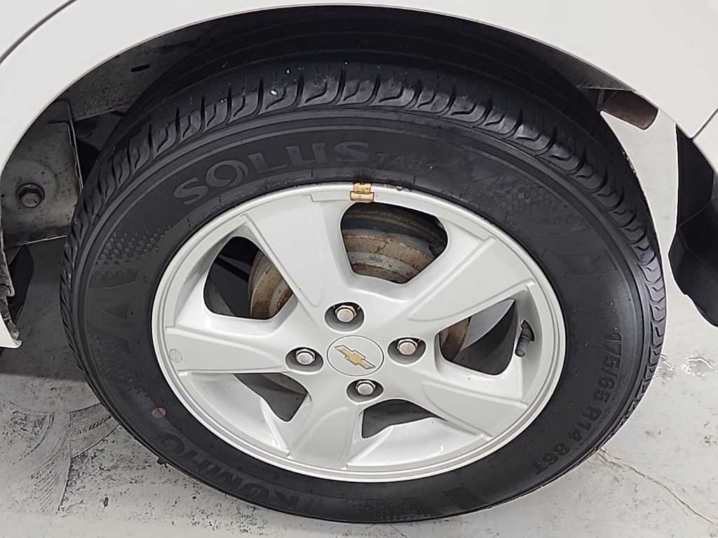 Chevrolet Spark 2021 Blanco - Importación desde Corea - HF Imports Iquique - Foto 20