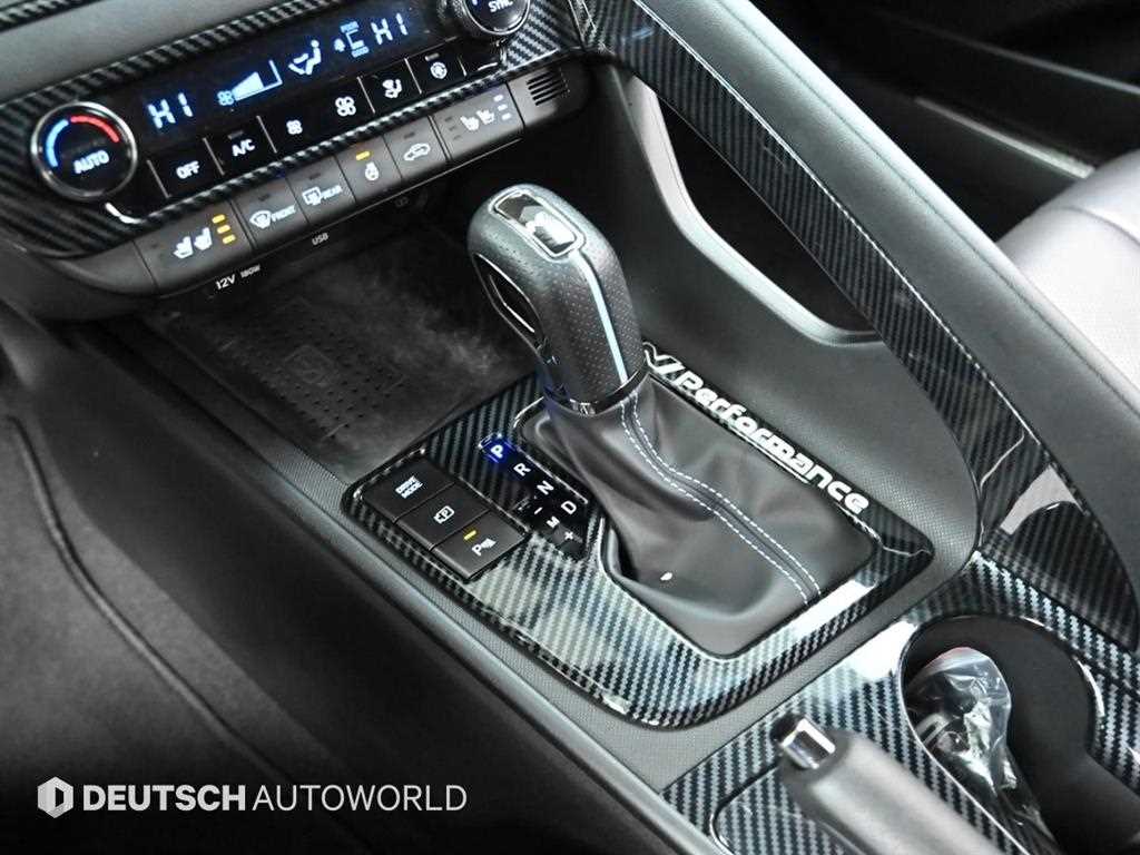 HYUNDAI Avante - Vista 9