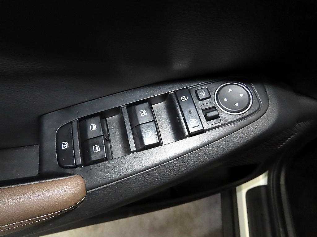 KIA Seltos 2022 Blanco - Importación desde Corea - HF Imports Iquique - Foto 13