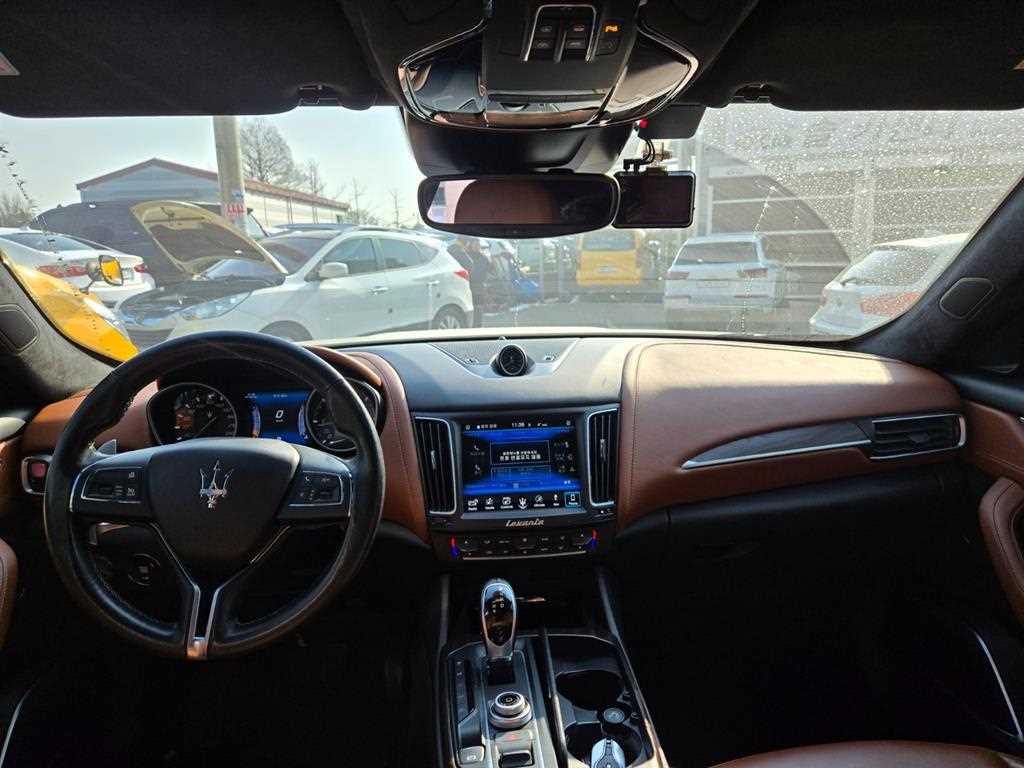 Maserati Levante 2017 Blanco - Importación desde Corea - HF Imports Iquique - Foto 15