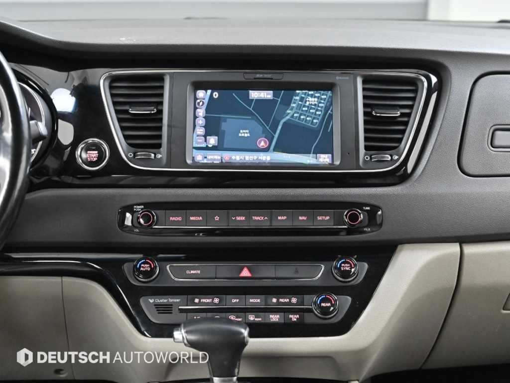 KIA Carnival 2018 - Importación desde Corea - HF Imports Iquique - Foto 14