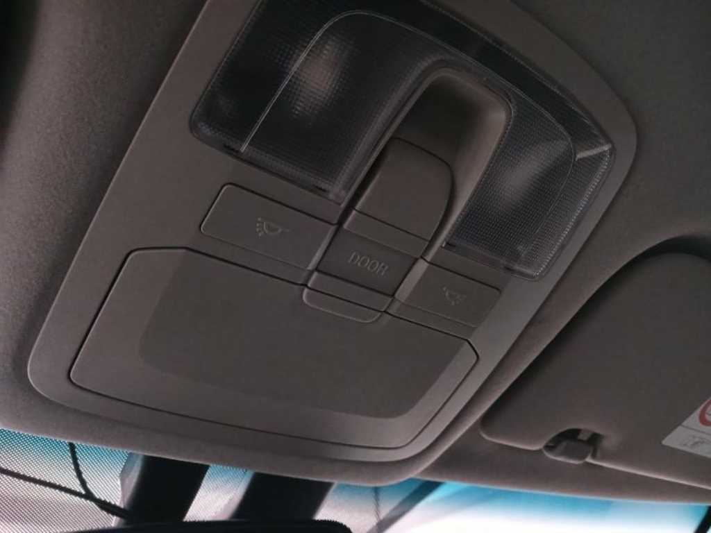 Ssangyong Tivoli 2022 - Importación desde Corea - HF Imports Iquique - Foto 16