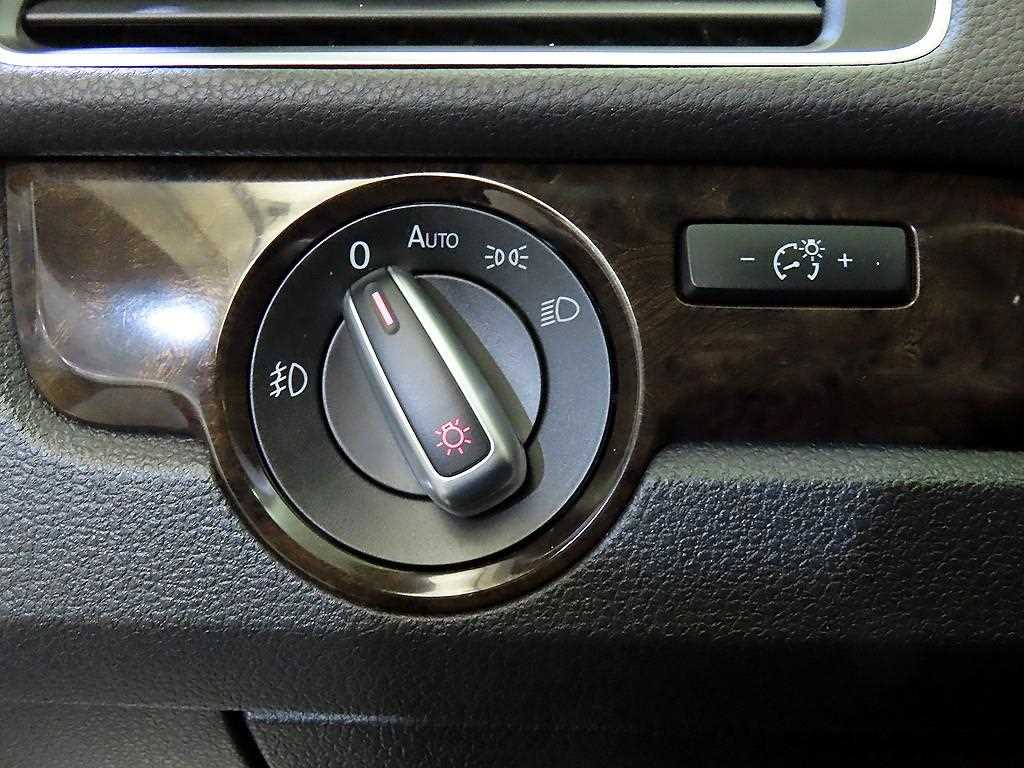 Volkswagen Passat 2015 Blanco - Importación desde Corea - HF Imports Iquique - Foto 14