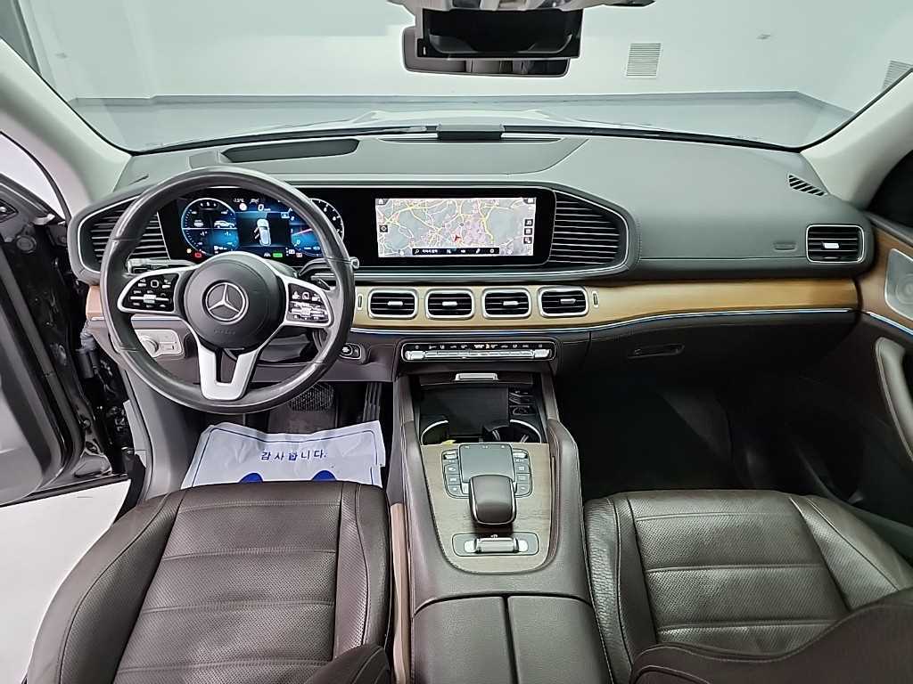 Mercedes Benz GLE Class - Vista 7