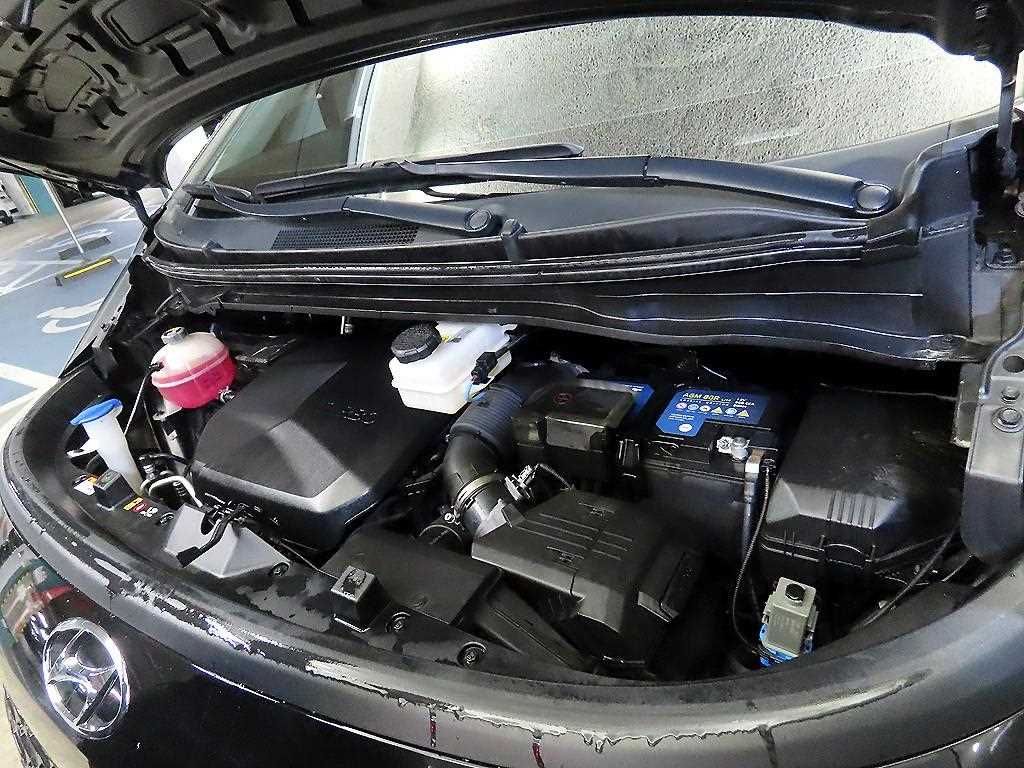 HYUNDAI Staria 2022 Negro - Importación desde Corea - HF Imports Iquique - Foto 19