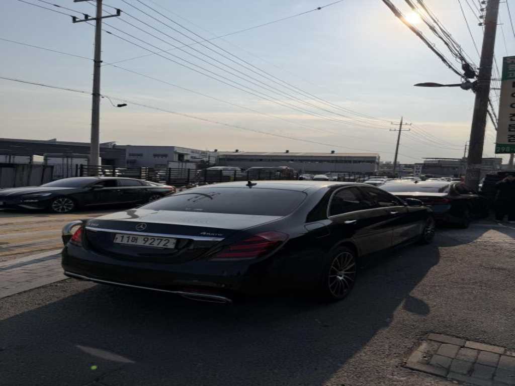Mercedes Benz S Class - Vista 2