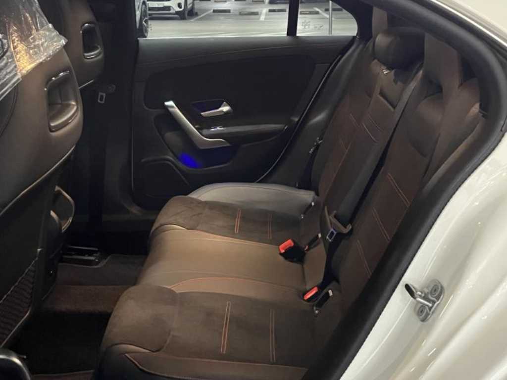 Mercedes Benz CLA Class - Vista 6