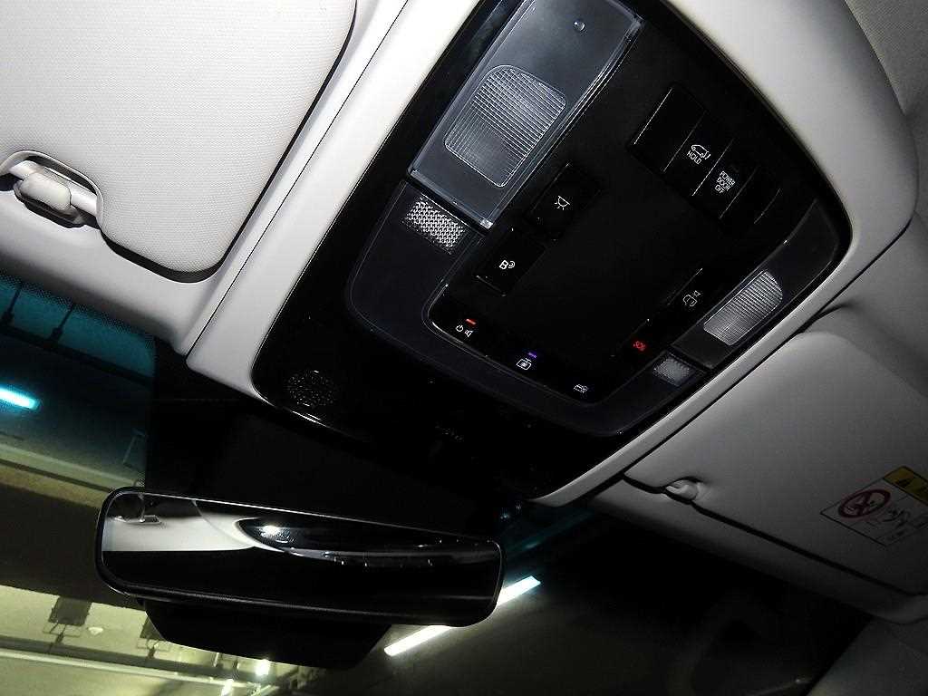 HYUNDAI Staria 2022 Gris - Importación desde Corea - HF Imports Iquique - Foto 15