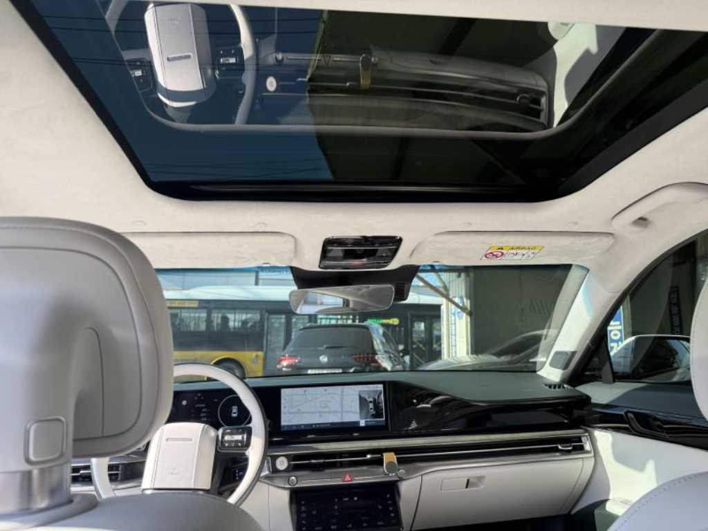 HYUNDAI Grandeur - Vista 6