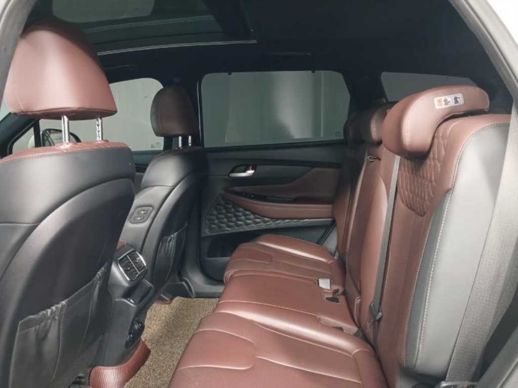 HYUNDAI Santa Fe - Vista 8