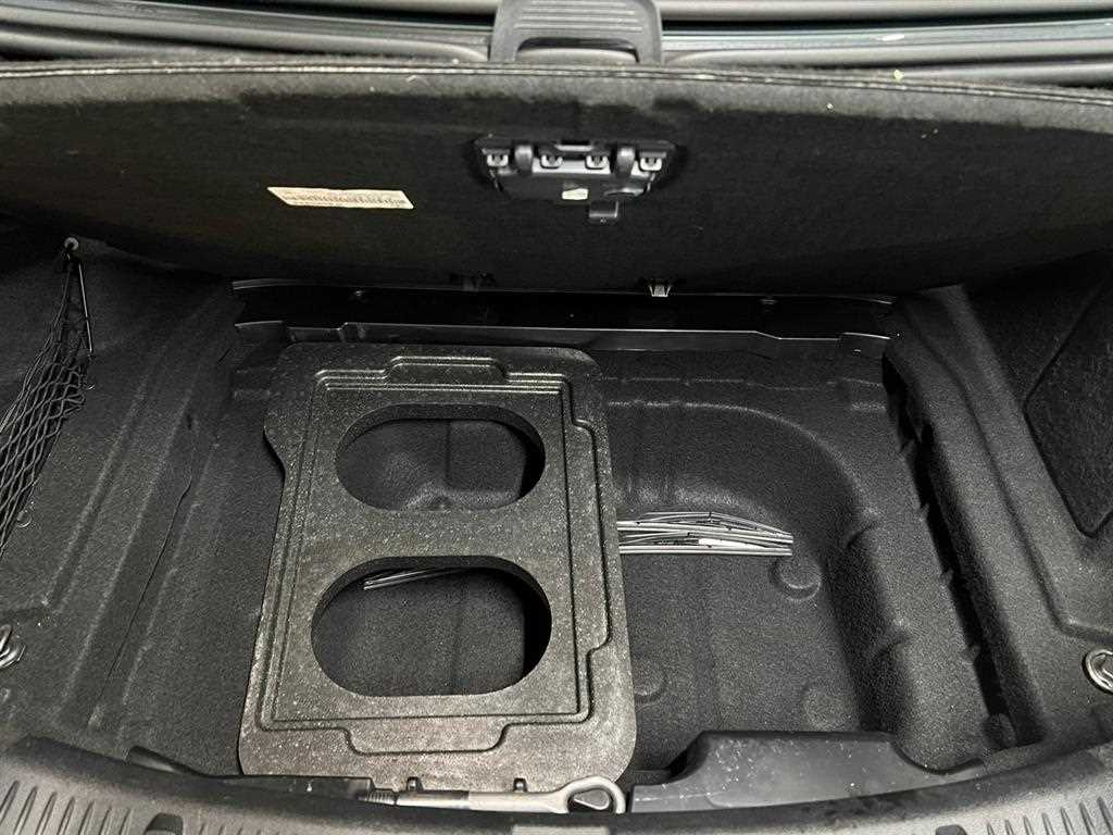 Mercedes Benz E class 2019 Gris - Importación desde Corea - HF Imports Iquique - Foto 18