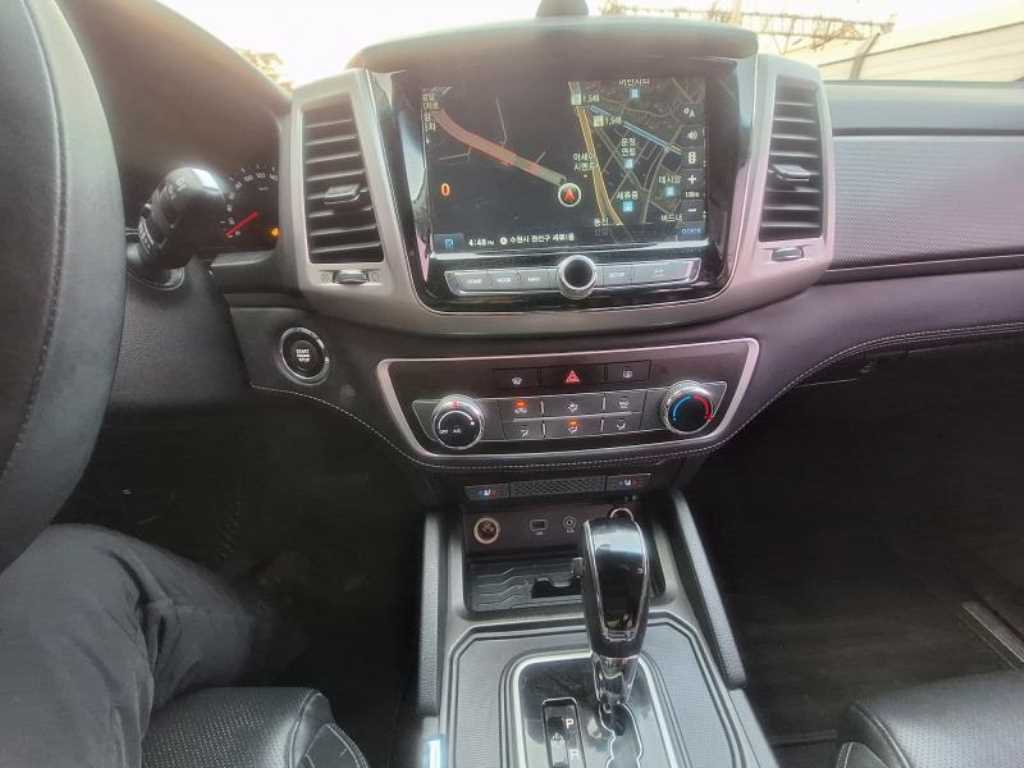 Ssangyong Rexton 2018 Gris - Importación desde Corea - HF Imports Iquique - Foto 15