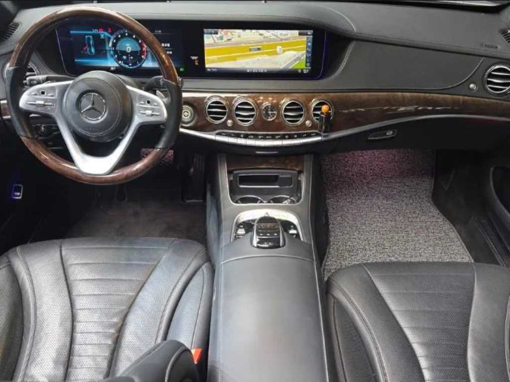 Mercedes Benz S Class - Vista 7