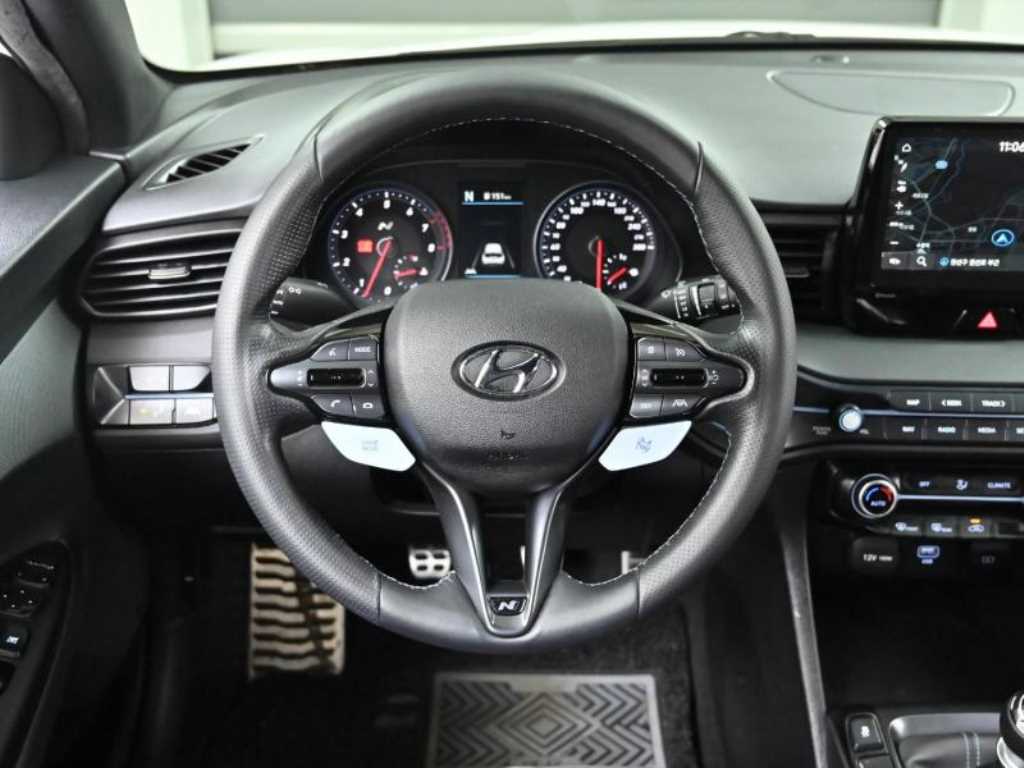 HYUNDAI Veloster 2022 Blanco - Importación desde Corea - HF Imports Iquique - Foto 13