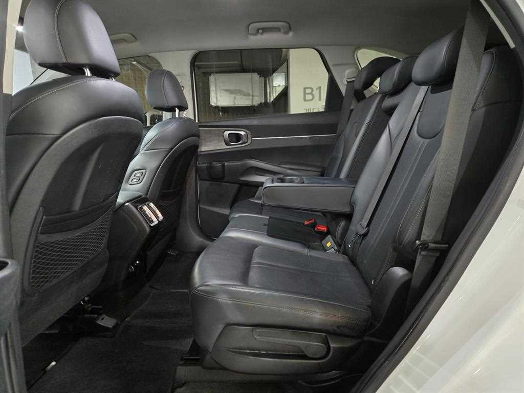 KIA Sorento - Vista 7