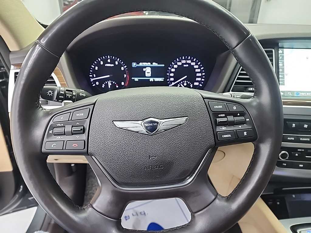 Genesis G80 - Vista 9