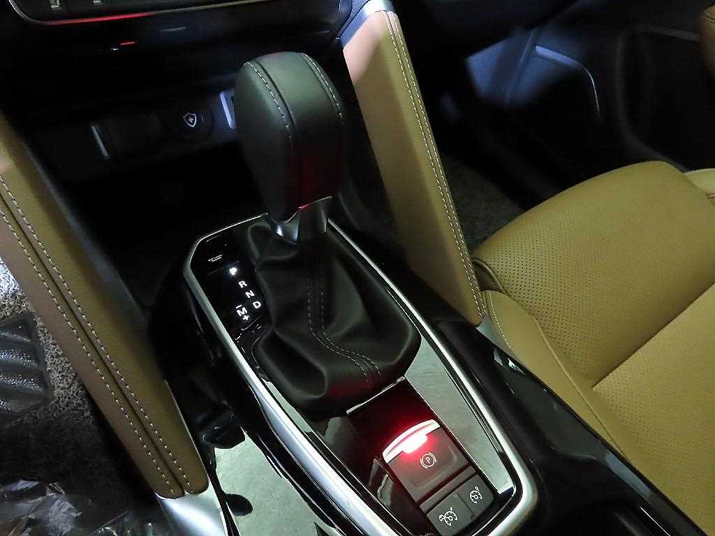 SAMSUNG QM6 - Vista 12