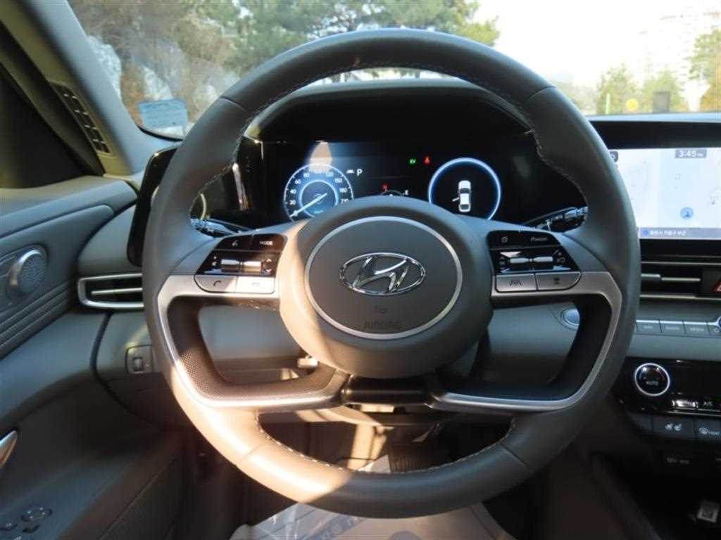 HYUNDAI Avante 2023 - Importación desde Corea - HF Imports Iquique - Foto 16