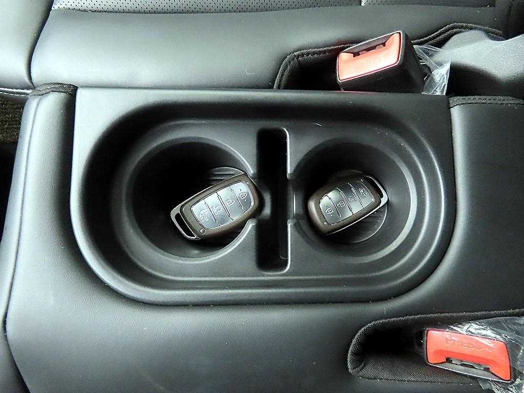 HYUNDAI Casper - Vista 12