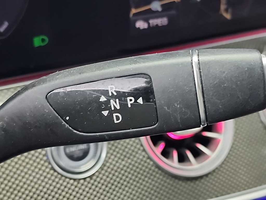 Mercedes Benz CLS Class - Vista 8