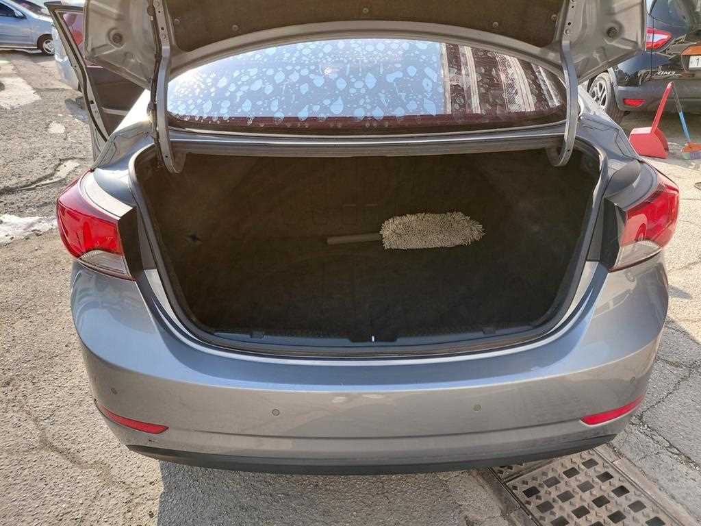 HYUNDAI Avante 2014 Plateado - Importación desde Corea - HF Imports Iquique - Foto 17