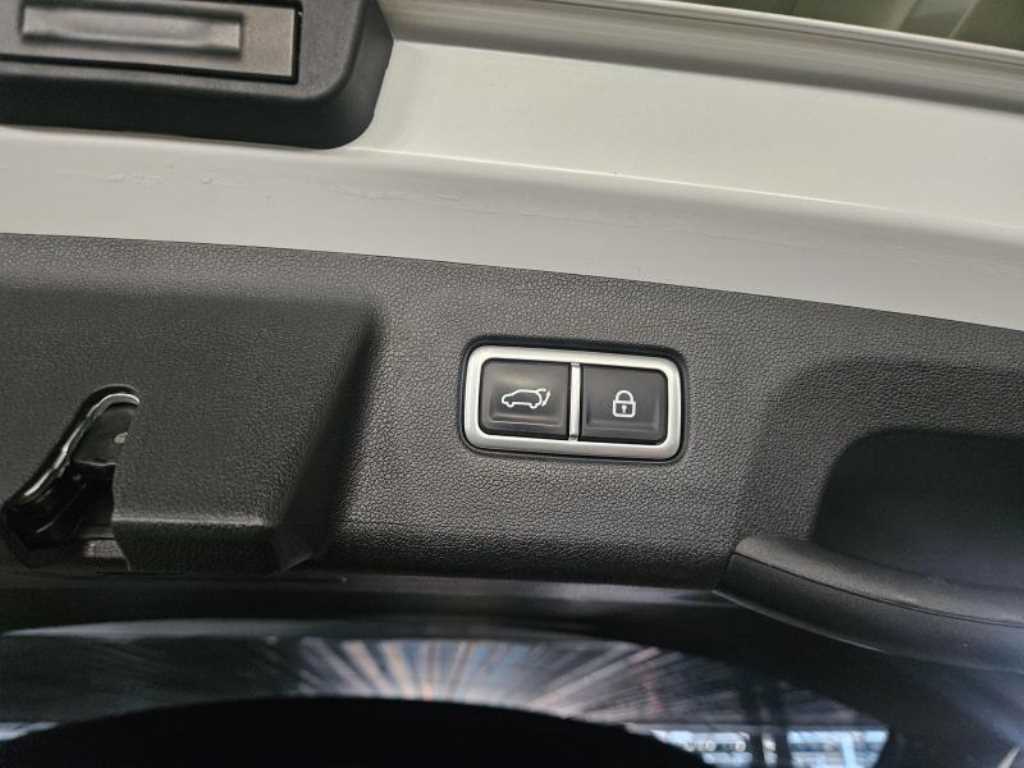 KIA Sorento - Vista 11