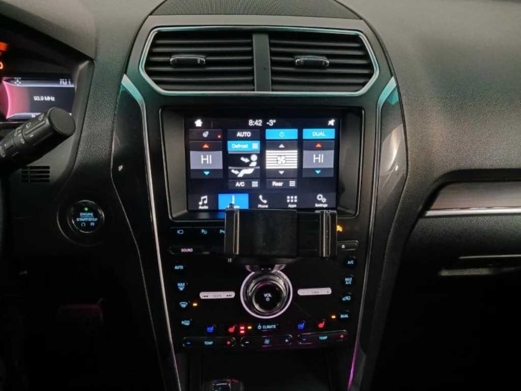 Ford Explorer - Vista 11