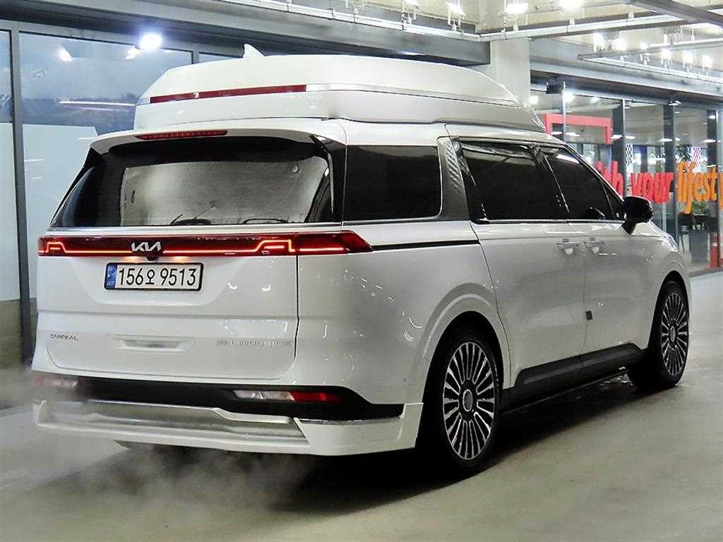 KIA Carnival - Vista 4