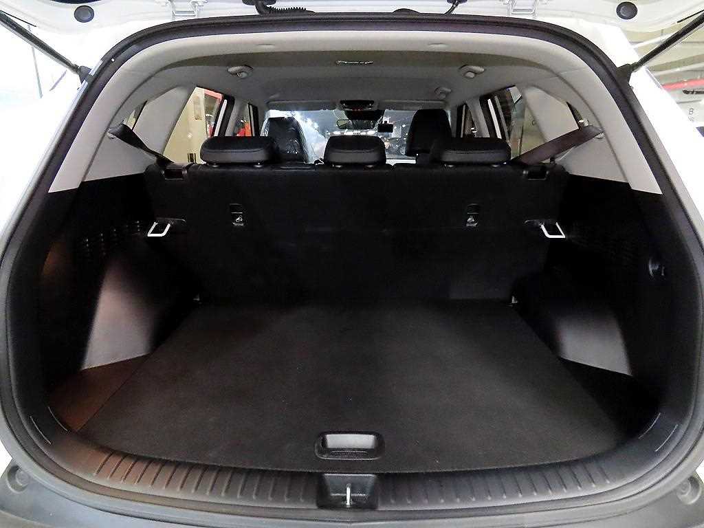 KIA Seltos 2022 Blanco - Importación desde Corea - HF Imports Iquique - Foto 17