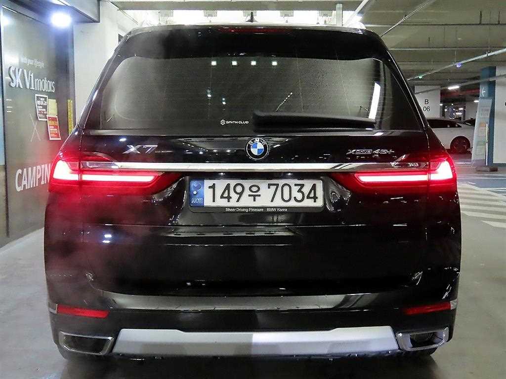 BMW X7 - Vista 5