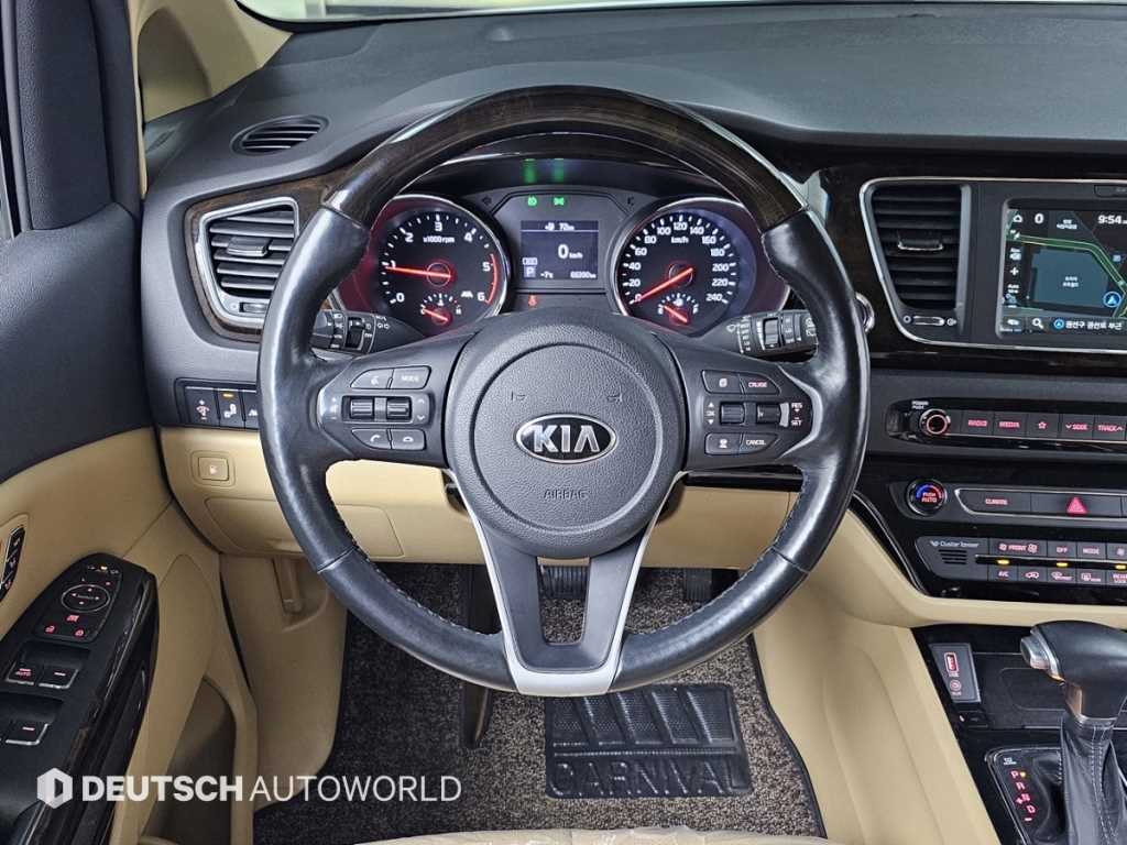 KIA Carnival 2019 - Importación desde Corea - HF Imports Iquique - Foto 13