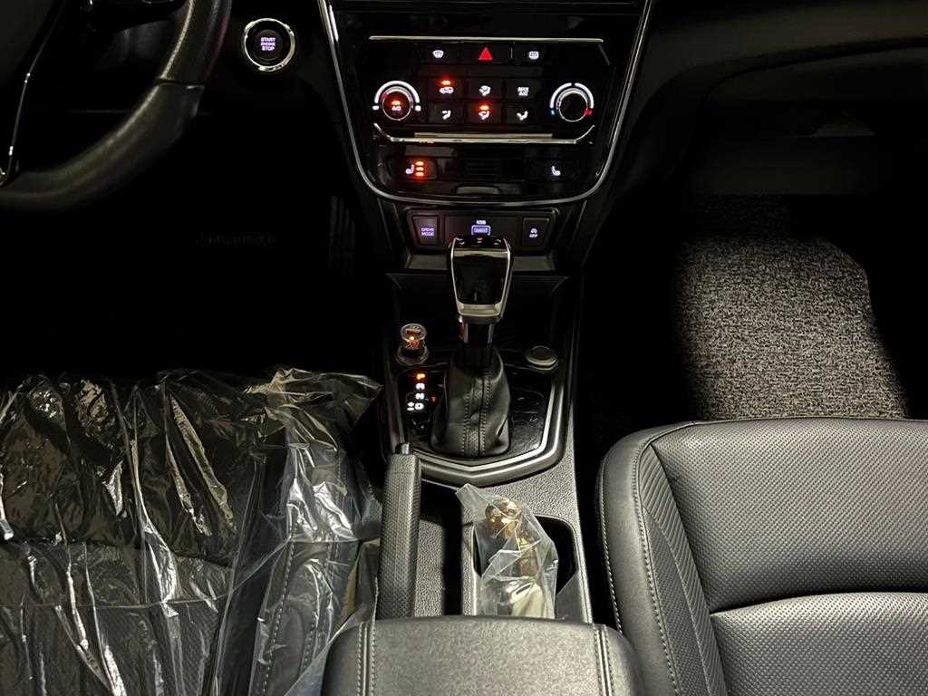 Ssangyong Tivoli - Vista 10