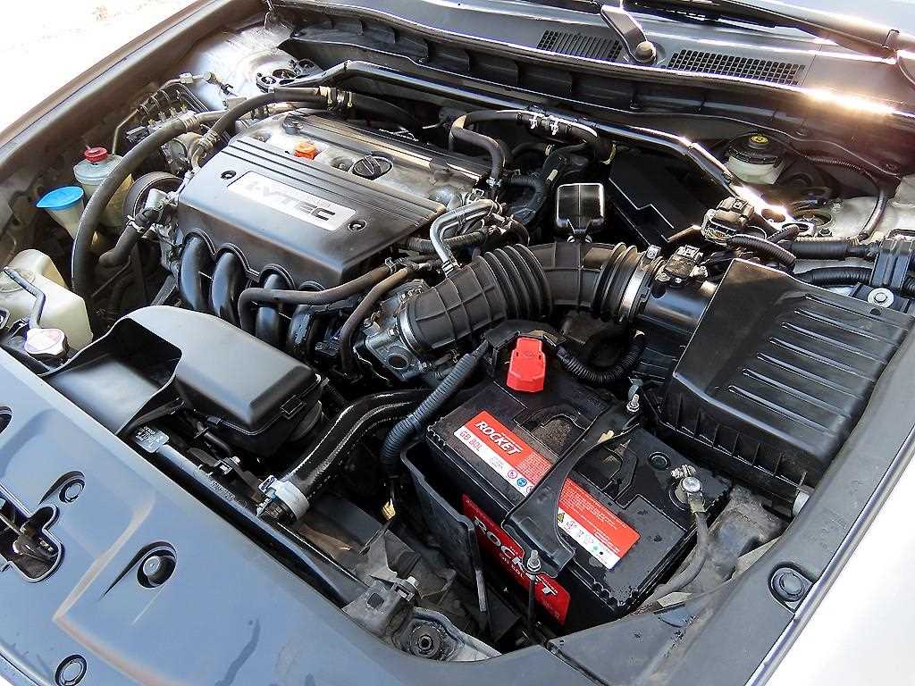 Honda Accord 2011 Plateado - Importación desde Corea - HF Imports Iquique - Foto 19