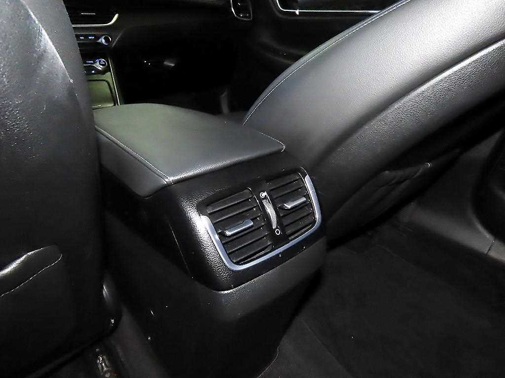 HYUNDAI Grandeur 2017 Negro - Importación desde Corea - HF Imports Iquique - Foto 16