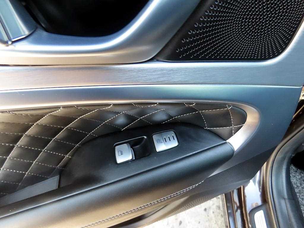 Genesis G70 2019 Café - Importación desde Corea - HF Imports Iquique - Foto 16