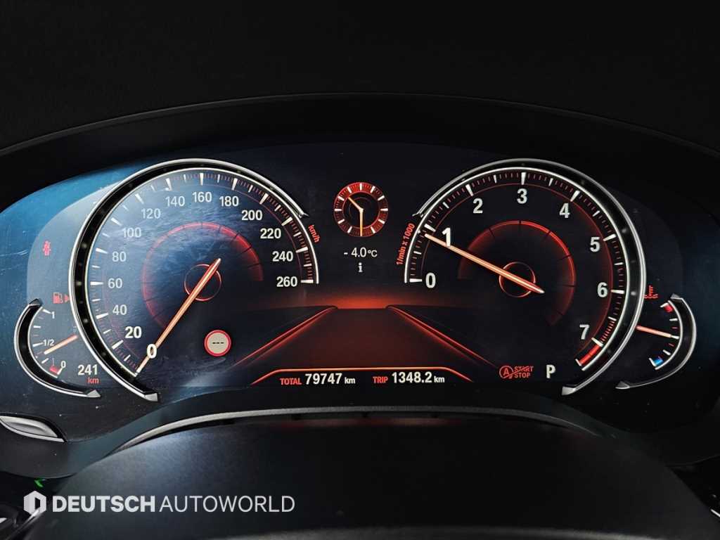 BMW 5 Series - Vista 8