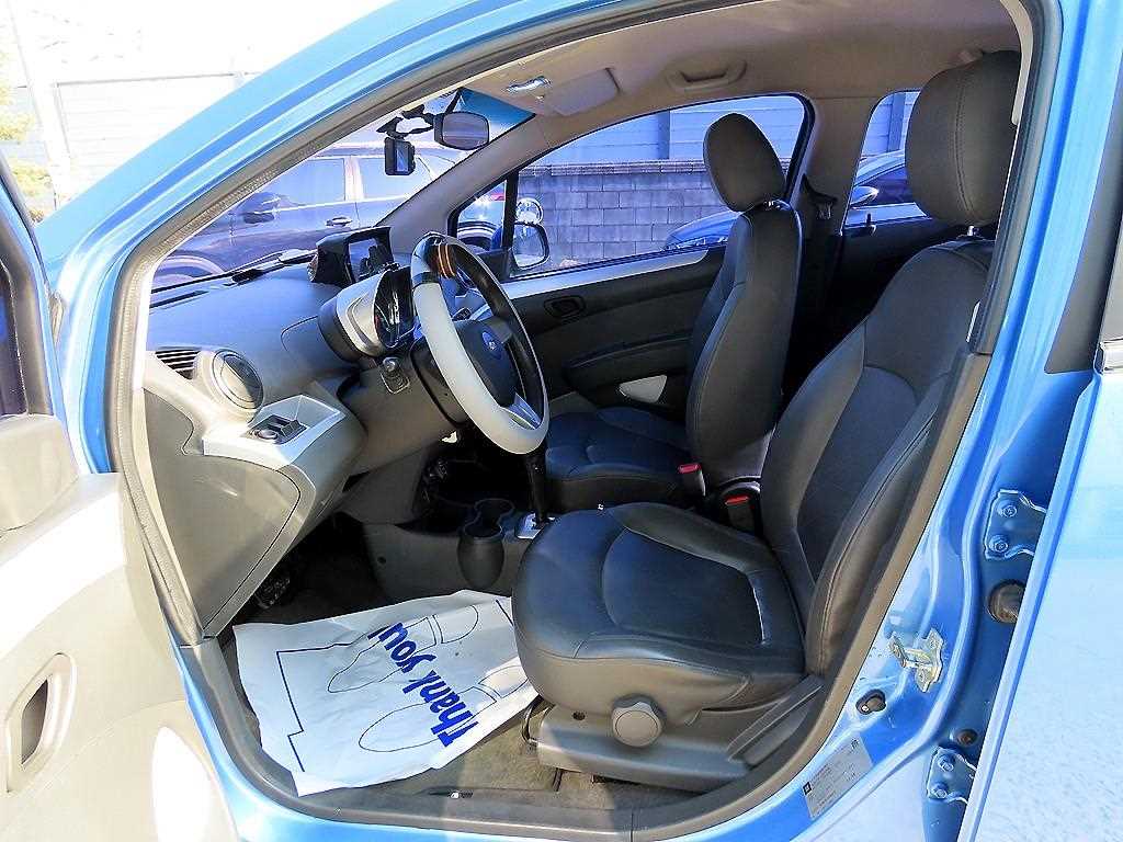 Chevrolet Spark - Vista 5