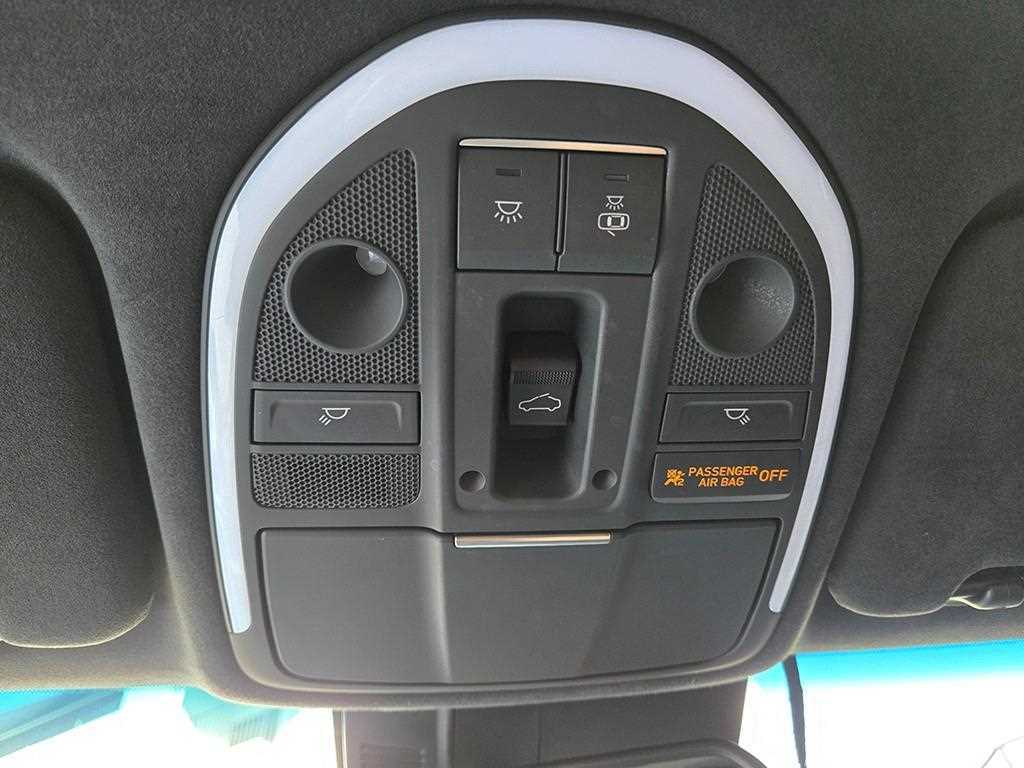 Genesis G70 2019 Blanco - Importación desde Corea - HF Imports Iquique - Foto 13